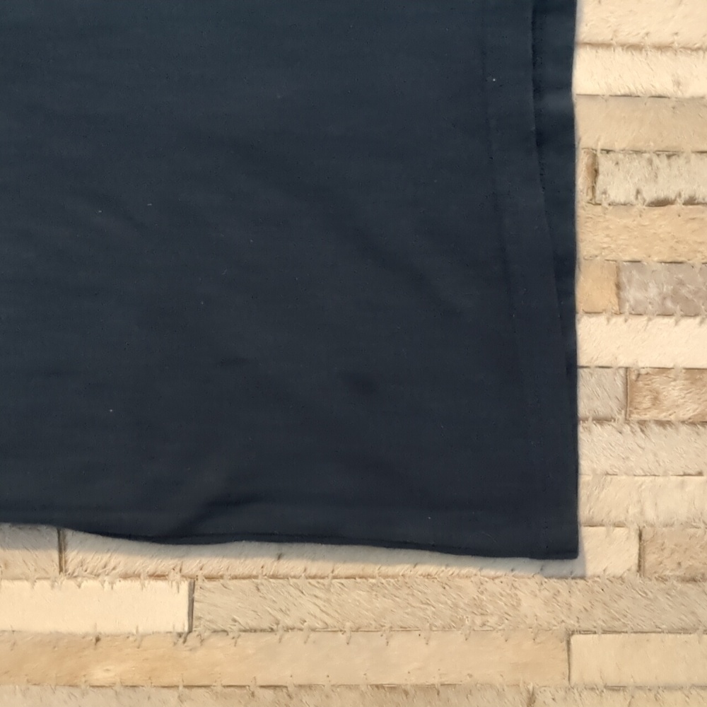 Abercrombie & Fitch V-Neck T-shirt - Picture 4 of 5